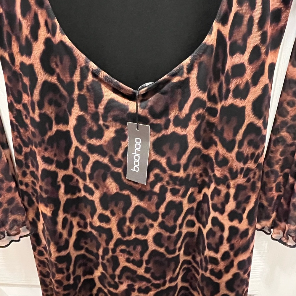 Leopard Print Form Fitting Scoop Back Maxi Dress size 12 - Picture 7 of 11